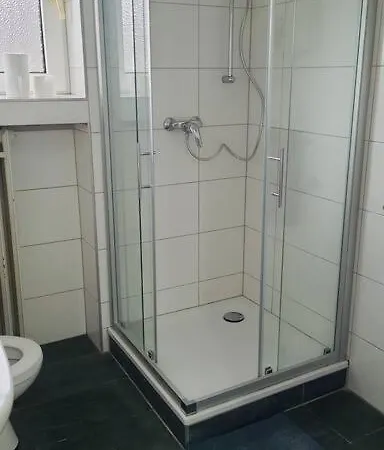Neu Renovierte 80qm