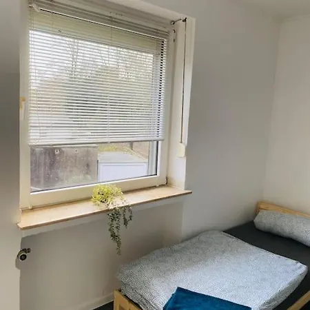 Neu Renovierte 80qm * Oberhausen (North Rhine-Westphalia)