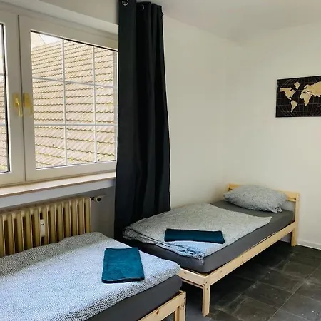 Neu Renovierte 80qm